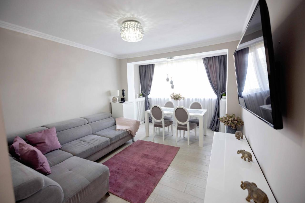 Joyful Apartment Timisoara Luaran gambar